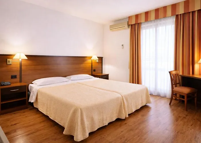 Bel Sit Ξενοδοχείο 4*